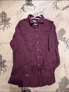 Men's Button-Up Dress Shirt in Deep Plum
